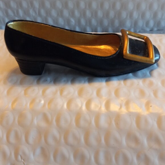 Just The Right Shoe  By Raine Patently Perfect  Mini Figurine 25046 - Picture 4 of 9